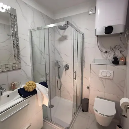 Deluxe Moderne Und Stilvolle Apartment